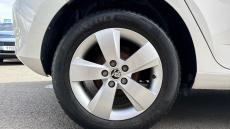 Skoda Fabia 1.0 MPI SE 5dr Petrol Hatchback